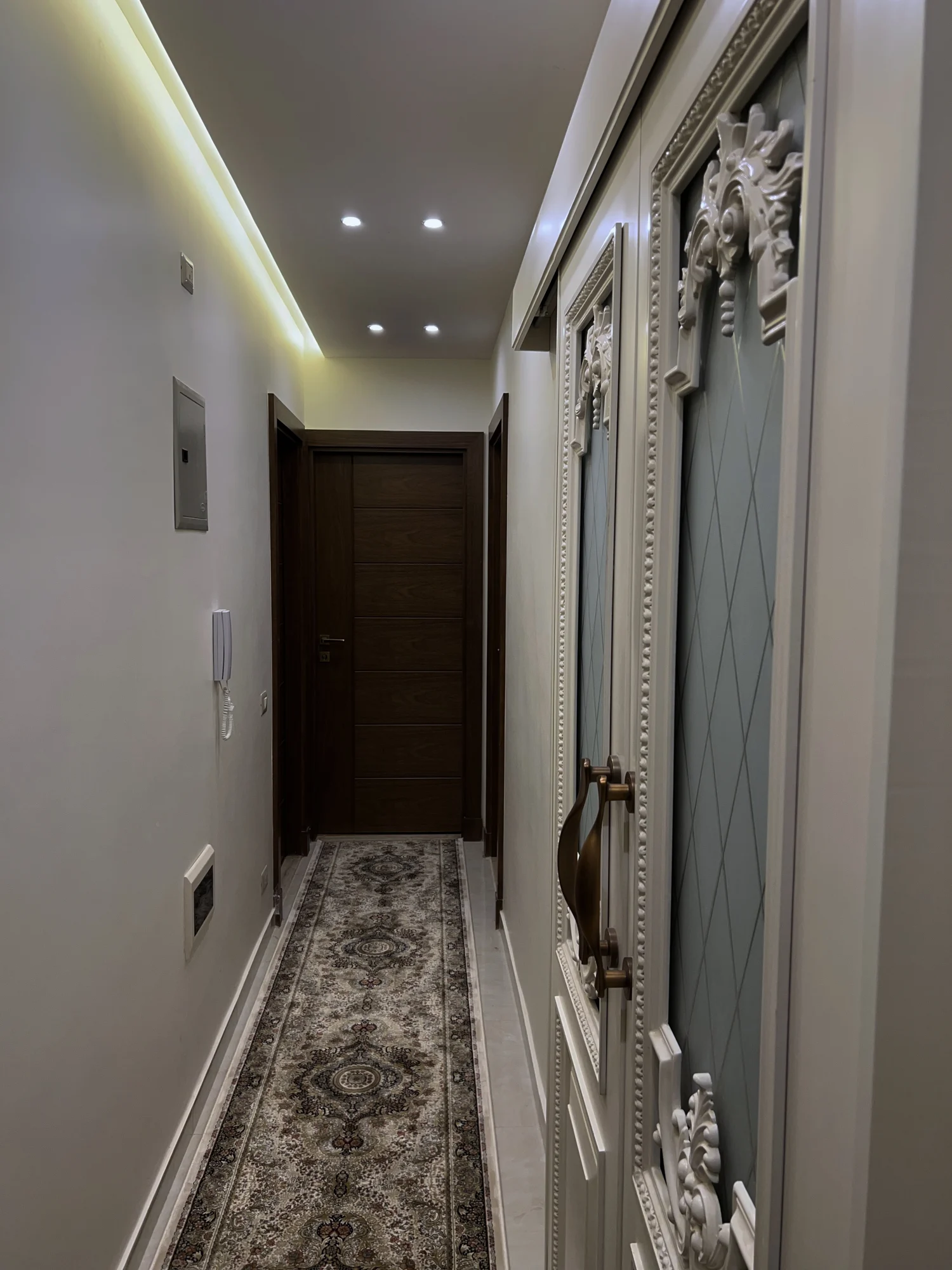 classic project interior and execution details