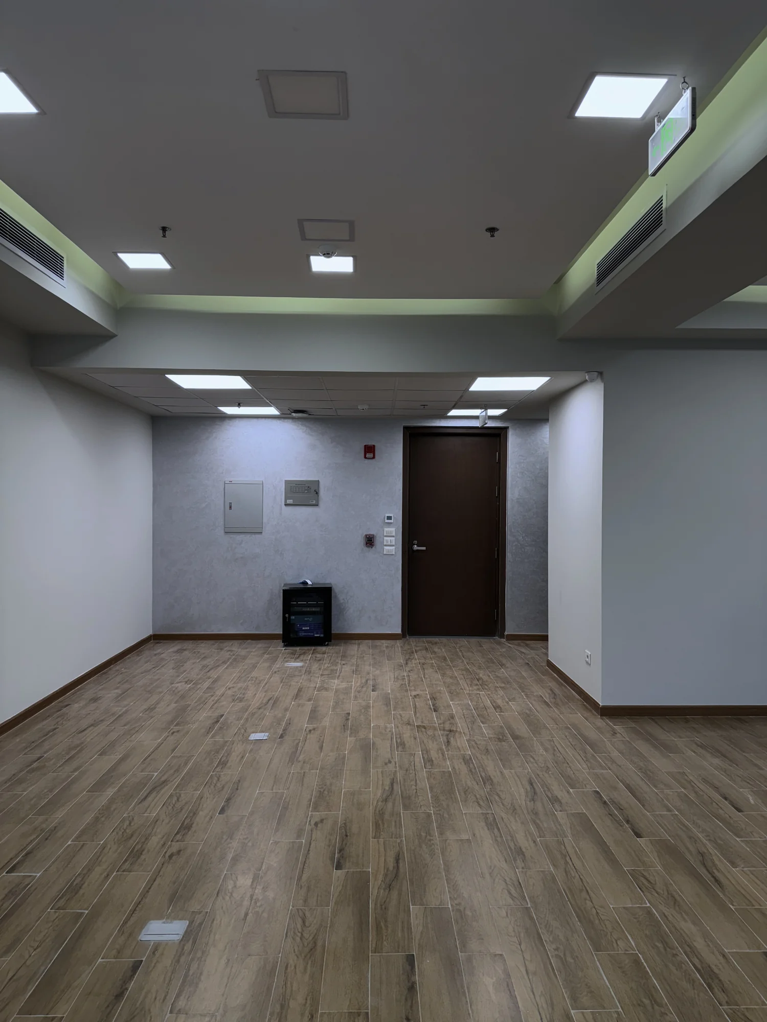 CFC Office — detail 1